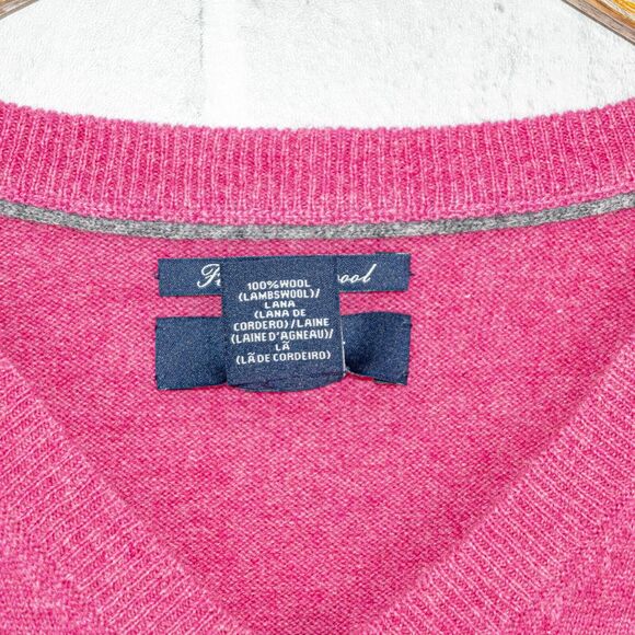 GANT Size Large Fine Lambswool Vneck Pullover Sweater in Pink Knit - Picture 7 of 7